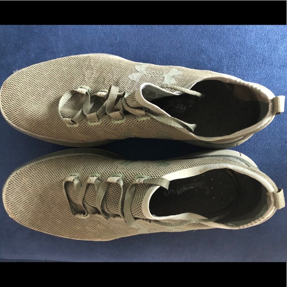 Under armor charged cool switch men’s running shoe - Picture 2 of 3